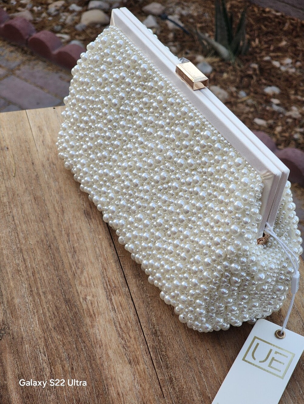 Urban Expressions Women's Ivory Pearl-Embellished Cream Evening Clutch - Picture 4 of 8